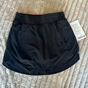 Lululemon Hotty Hot HR Skirt